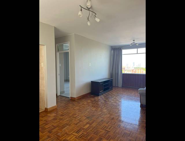 1 BEDROOM APARTMENT RENTED IN ESSENWOOD